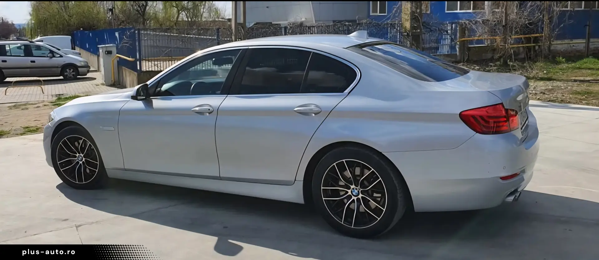 BMW 525