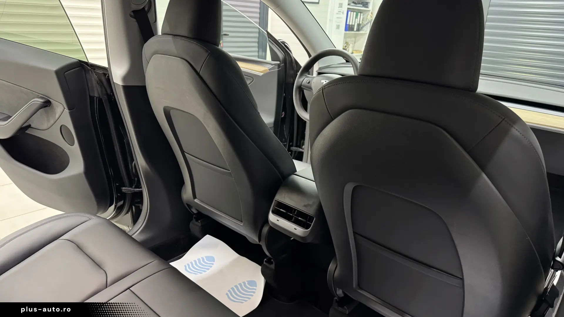 Tesla Model Y Dual Motor Long Range