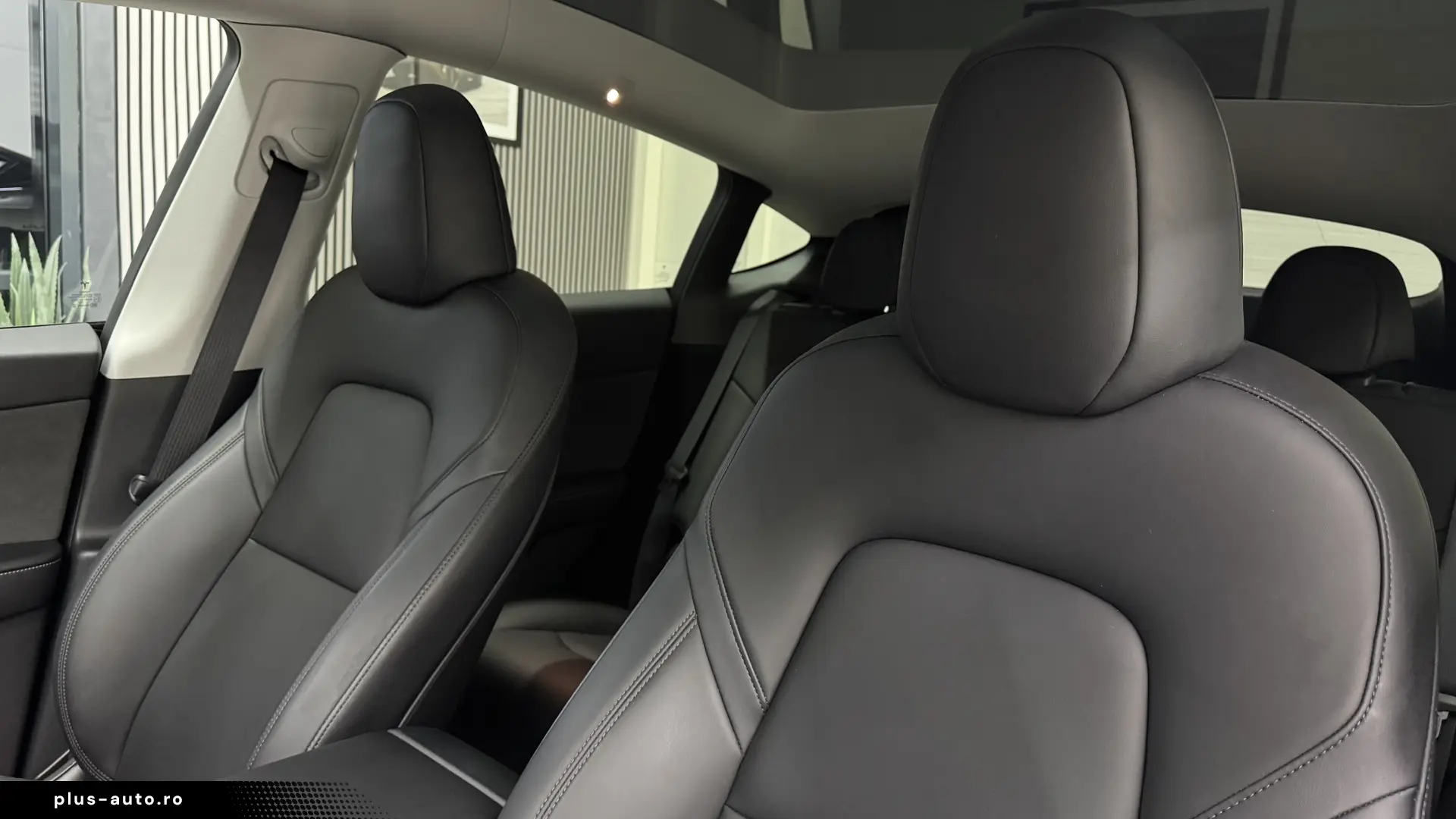 Tesla Model Y Dual Motor Long Range