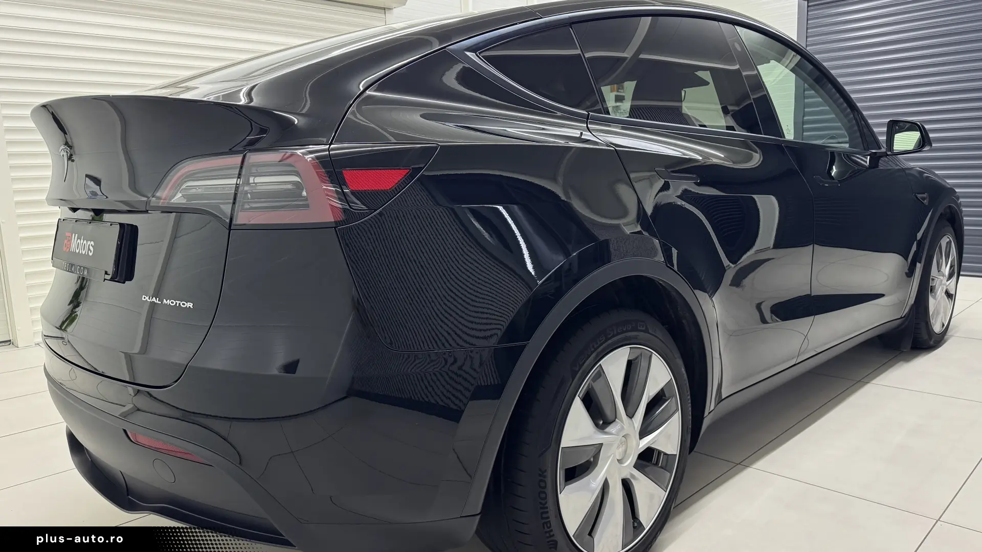 Tesla Model Y Dual Motor Long Range