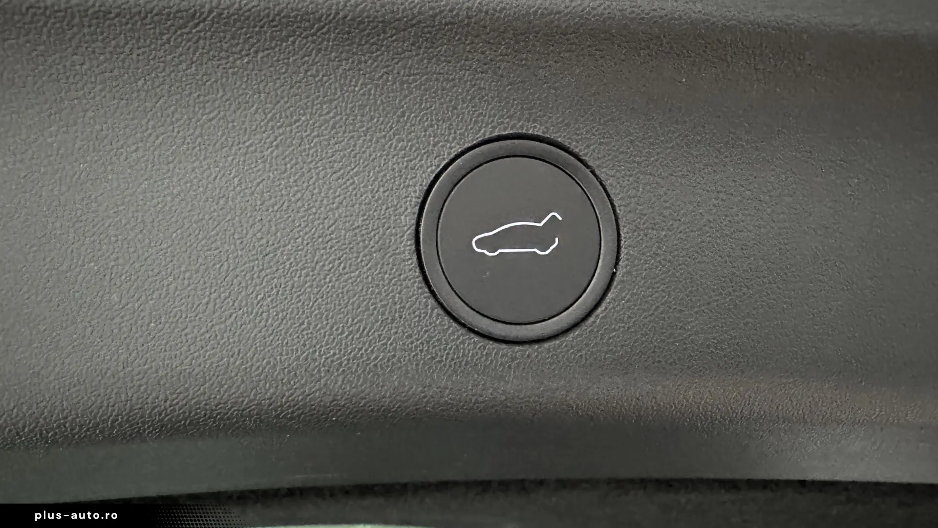 Tesla Model Y Dual Motor Long Range