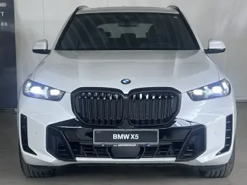 BMW X5 xDrive40d M Sport Pro Iconic Glow