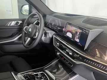 BMW X5 xDrive40d M Sport Pro Iconic Glow