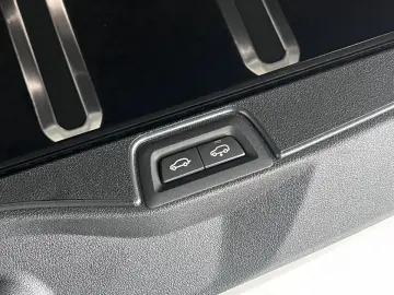 BMW X5 xDrive40d M Sport Pro Iconic Glow