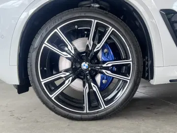 BMW X5 xDrive40d M Sport Pro Iconic Glow