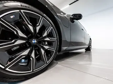 BMW M760e xDrive Executive Garantie 2028