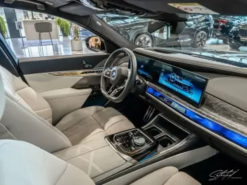 BMW M760e xDrive Executive Garantie 2028