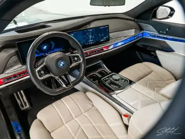 BMW M760e xDrive Executive Garantie 2028