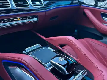 MERCEDES-BENZ GLS 600 Maybach 4Matic