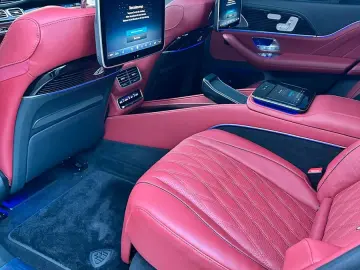MERCEDES-BENZ GLS 600 Maybach 4Matic