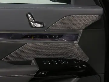 BMW 750e xDr. M Sport Pro
