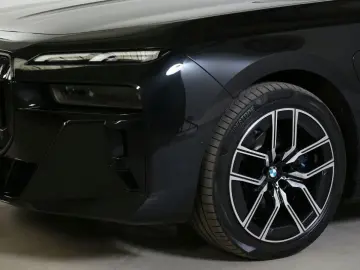 BMW 750e xDr. M Sport Pro