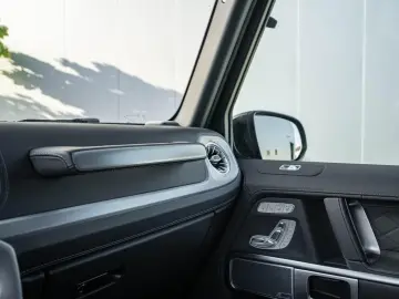 MERCEDES-BENZ G 500  Final Edition