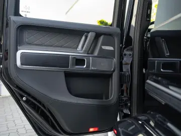 MERCEDES-BENZ G 500  Final Edition
