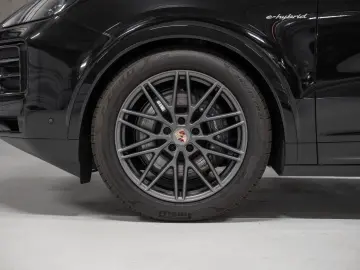 PORSCHE Cayenne E-Hybrid InnoDrive HeadUp - LIVRARE RAPIDA!
