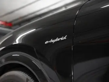 PORSCHE Cayenne E-Hybrid InnoDrive HeadUp - LIVRARE RAPIDA!