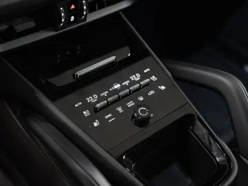PORSCHE Cayenne E-Hybrid InnoDrive HeadUp - LIVRARE RAPIDA!
