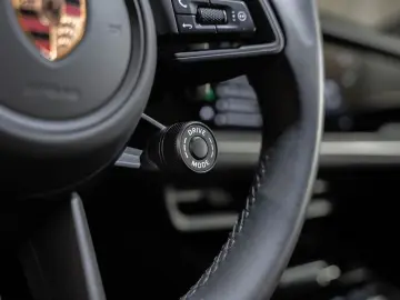 PORSCHE Cayenne E-Hybrid InnoDrive HeadUp - LIVRARE RAPIDA!