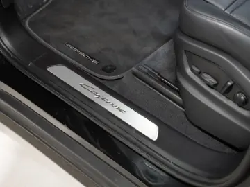 PORSCHE Cayenne E-Hybrid InnoDrive HeadUp - LIVRARE RAPIDA!