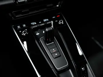 PORSCHE 911 Turbo S  PPF Lift Carbon 360 Ceramic Brakes