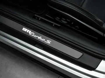PORSCHE 911 Turbo S  PPF Lift Carbon 360 Ceramic Brakes