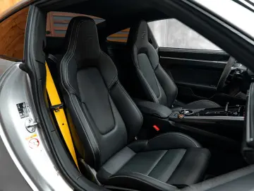 PORSCHE 911 Turbo S  PPF Lift Carbon 360 Ceramic Brakes