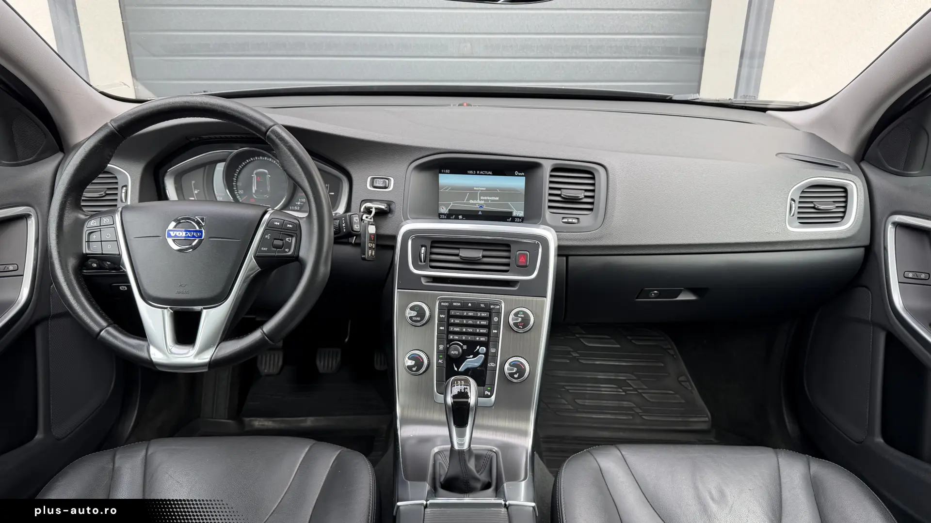 VOLVO V60 CROSS COUNTRY – D3 - 150 CP - 2016