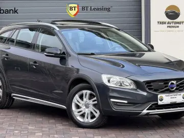 VOLVO V60 CROSS COUNTRY – D3 - 150 CP - 2016
