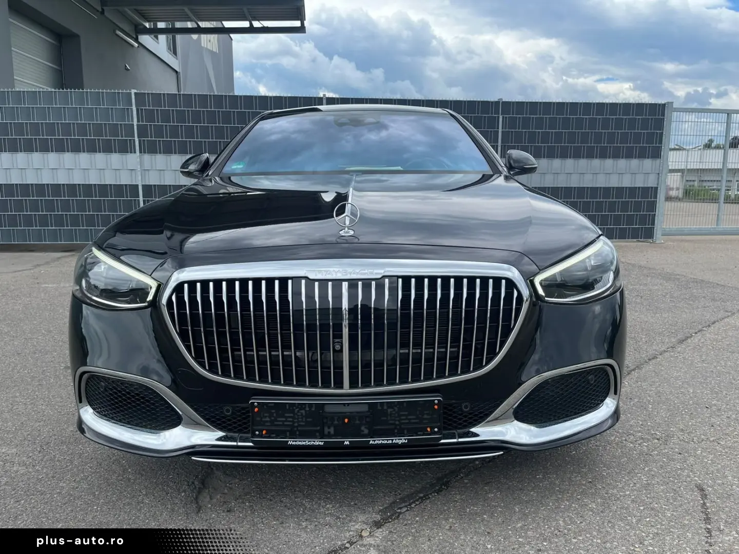 MERCEDES-BENZ S 680 Maybach 4M Pano-Exclusive-TV-Standhzg.