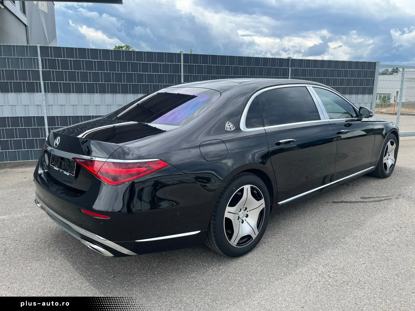MERCEDES-BENZ S 680 Maybach 4M Pano-Exclusive-TV-Standhzg.
