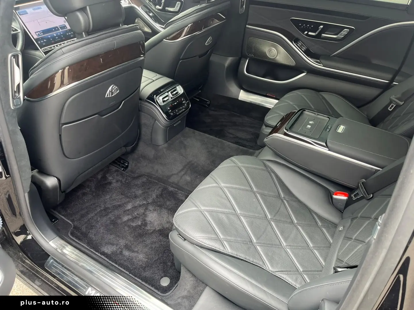MERCEDES-BENZ S 680 Maybach 4M Pano-Exclusive-TV-Standhzg.