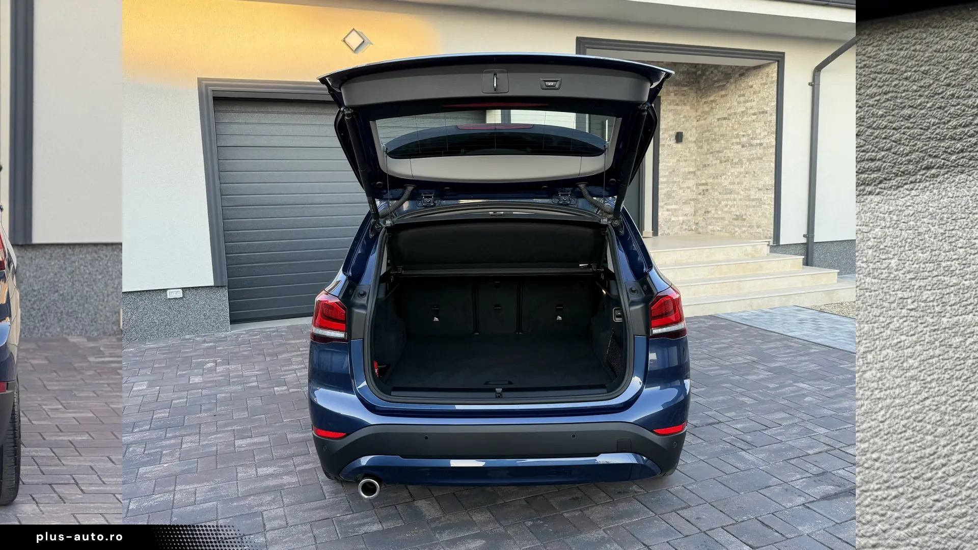 BMW X1 25e Xdrive    PLUG-IN HYBRID   AUTOMATIC -    2020