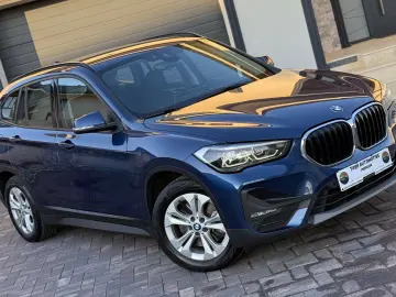 BMW X1 25e Xdrive    PLUG-IN HYBRID   AUTOMATIC -    2020