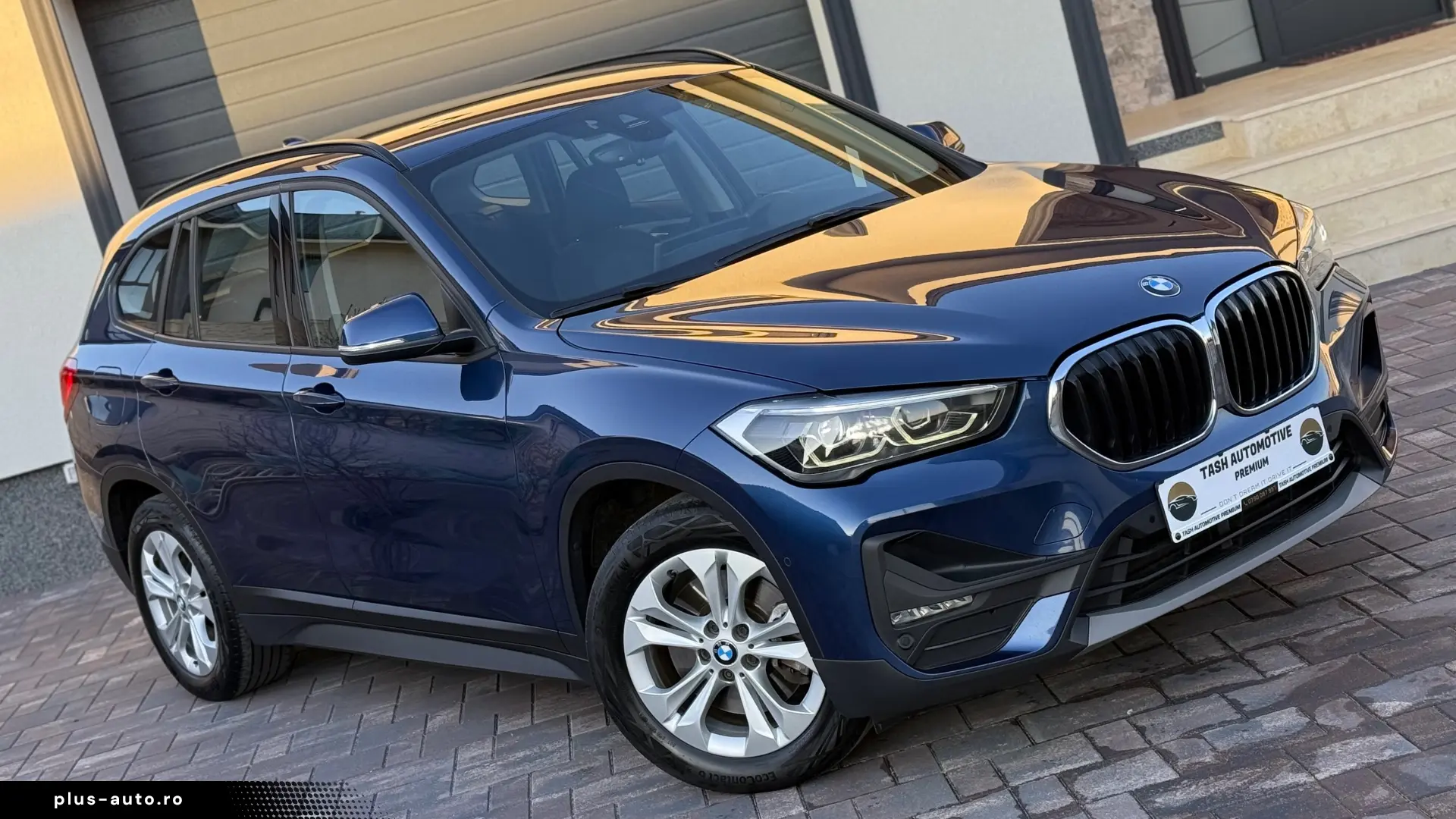 BMW X1 25e Xdrive    PLUG-IN HYBRID   AUTOMATIC -    2020