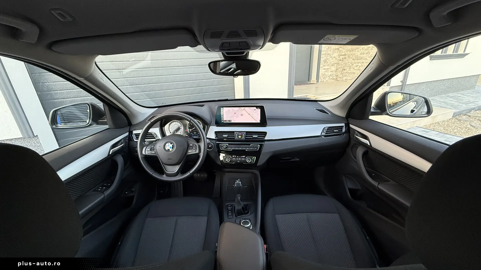 BMW X1 25e Xdrive    PLUG-IN HYBRID   AUTOMATIC -    2020