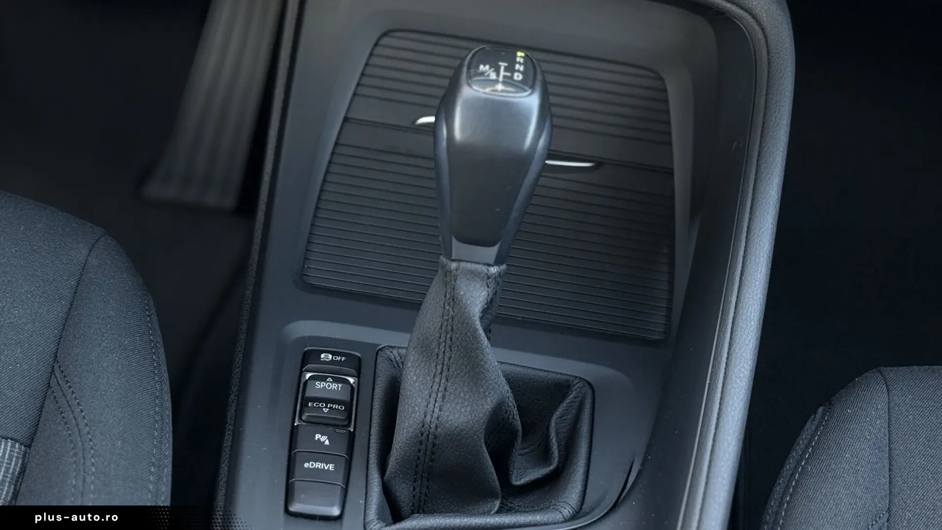 BMW X1 25e Xdrive    PLUG-IN HYBRID   AUTOMATIC -    2020