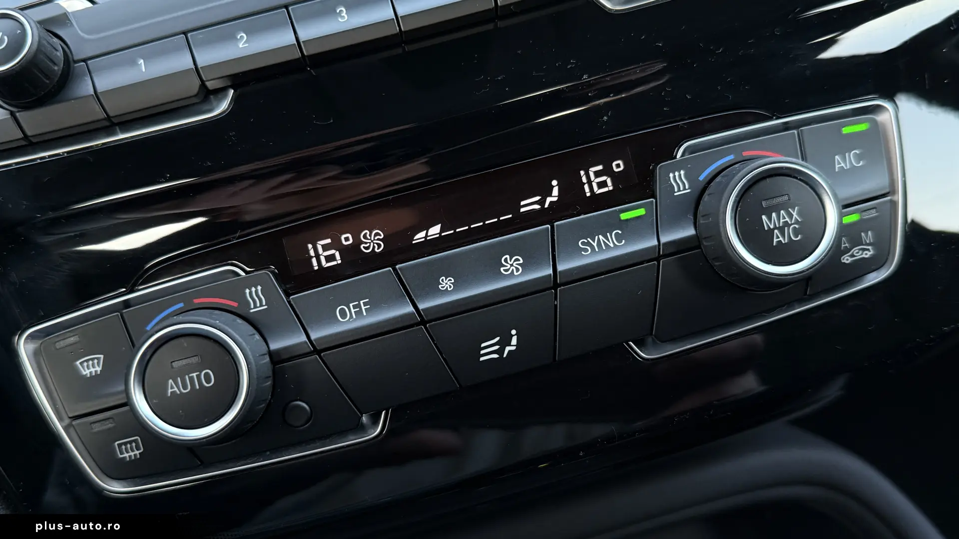 BMW X1 25e Xdrive    PLUG-IN HYBRID   AUTOMATIC -    2020