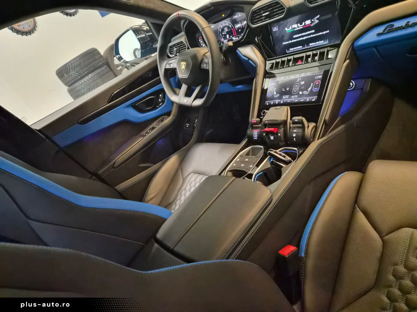 LAMBORGHINI Urus 4.0 V8 S HUD Panorama 23