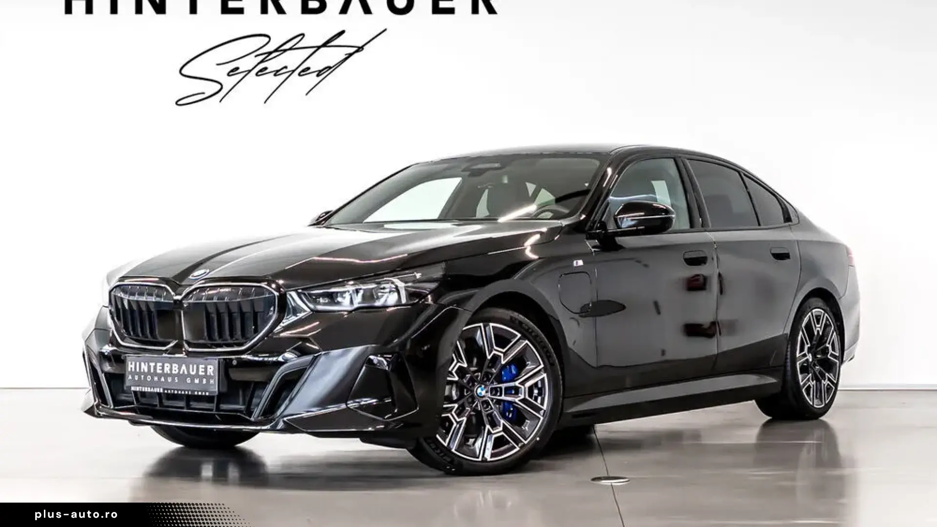 BMW 550e xDrive M-SPORT ICONIC