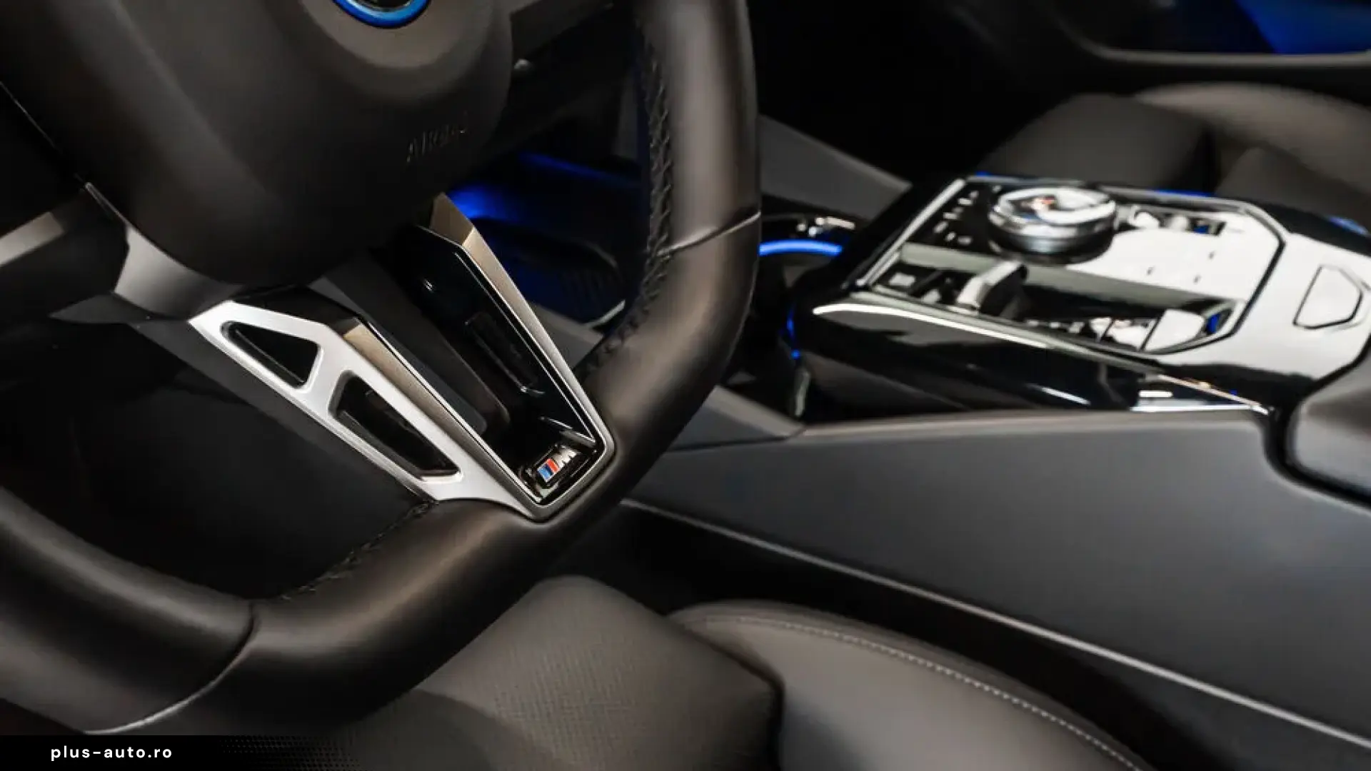 BMW 550e xDrive M-SPORT ICONIC