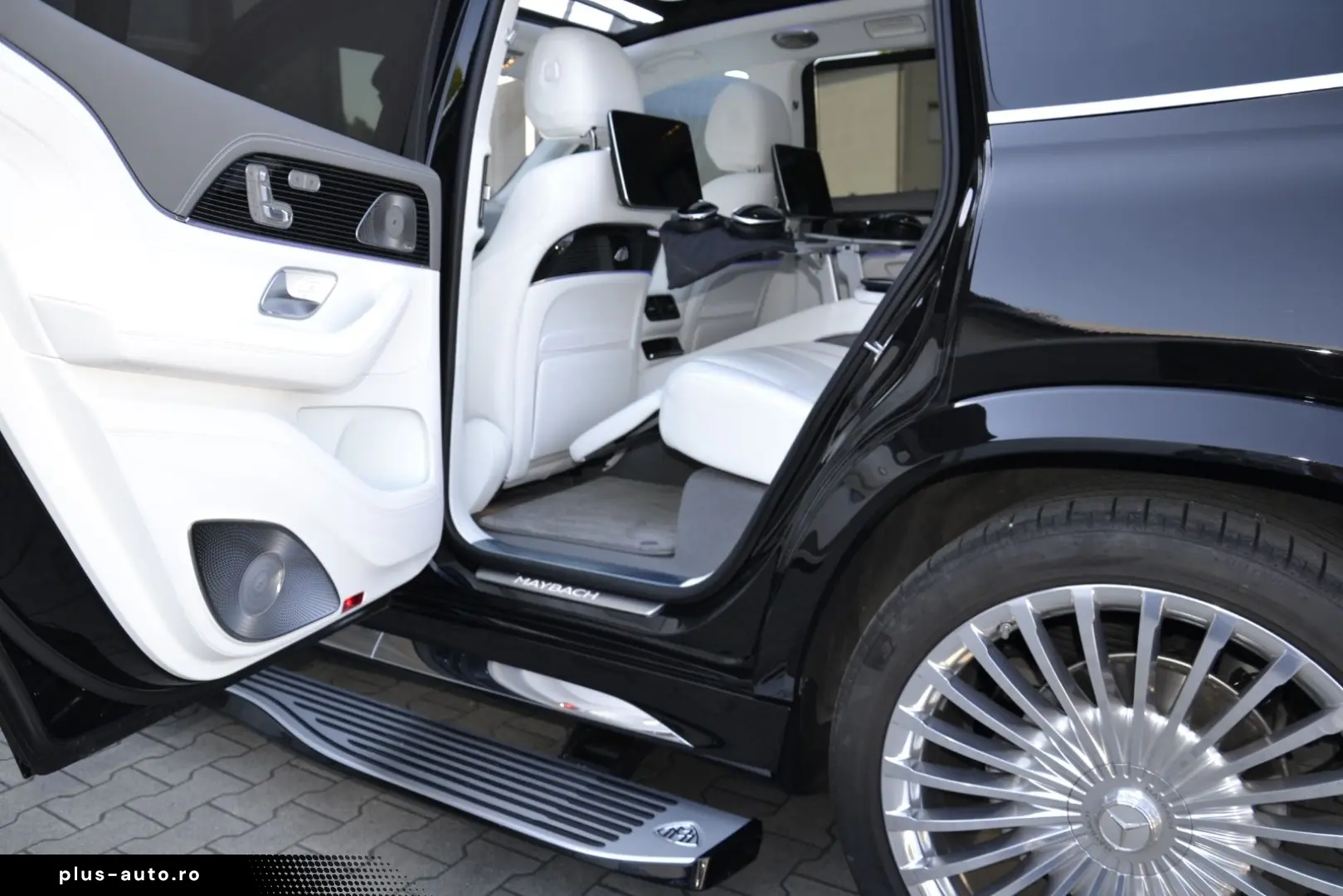 MERCEDES-BENZ GLS 600 Maybach 4Matic - LIVRARE RAPIDA!
