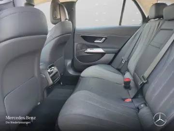 Mercedes-Benz E 220 d T Avantgarde