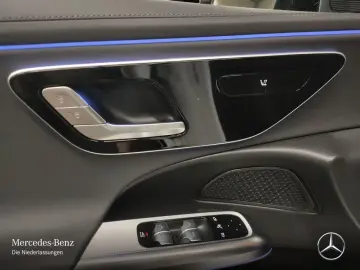Mercedes-Benz E 220 d T AMG PANO NIGHT LED DISTRONIC