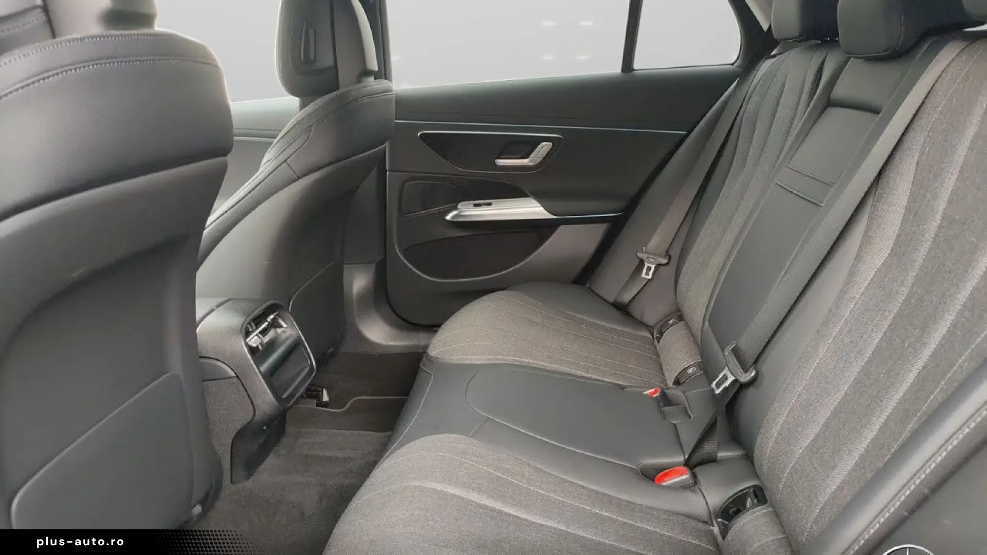 Mercedes-Benz E 220 d T 4M Avantgarde