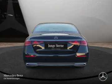 Mercedes-Benz E 220 d Avantgarde Adv Burm4D