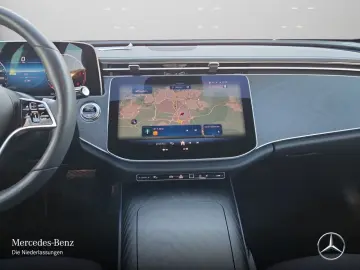 Mercedes-Benz E 220 d Avantgarde Adv Burm4D