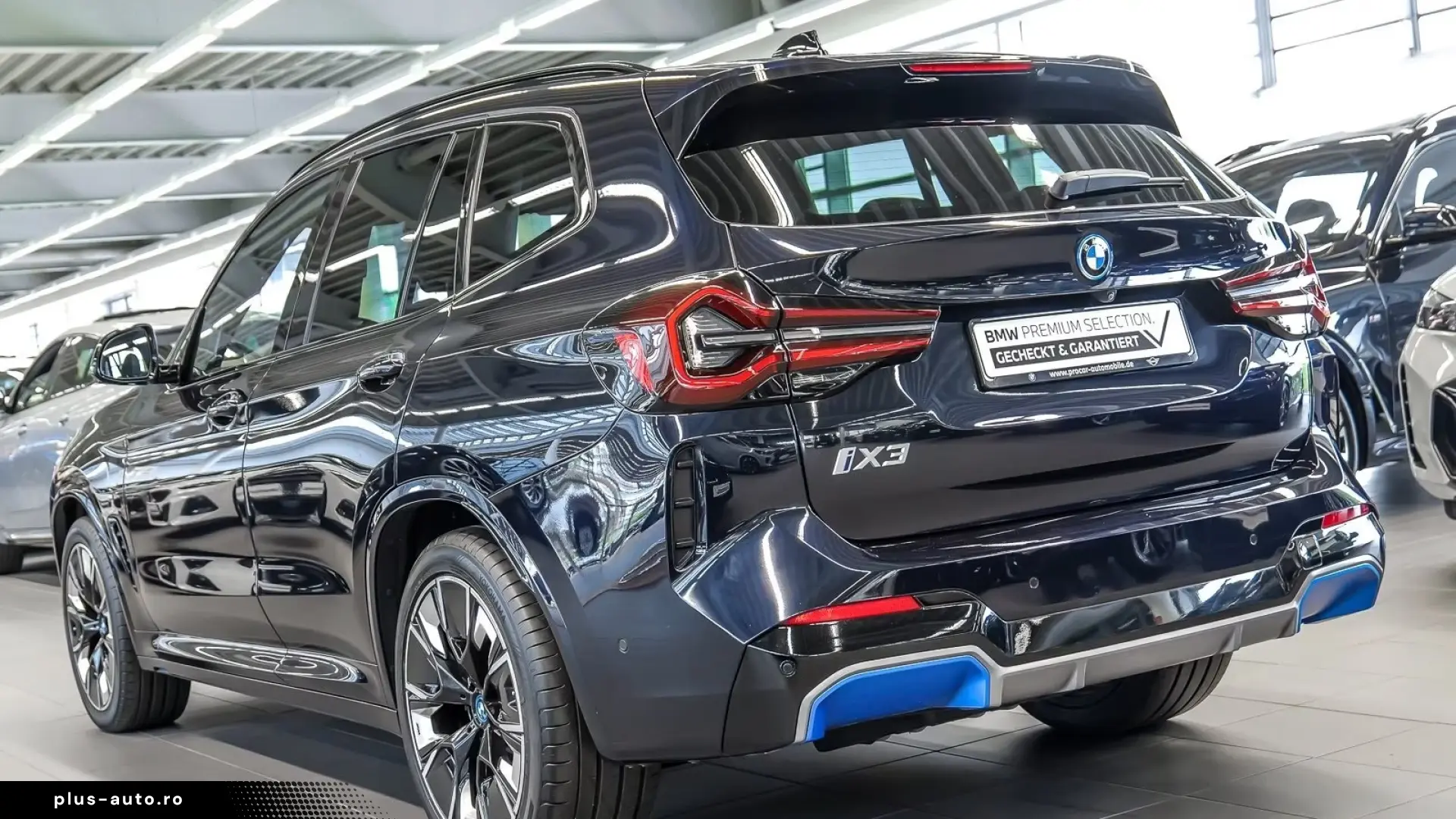 BMW iX3 HUD PANO ACC 360