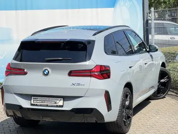 BMW X3 20 xDrive M Sport Pro AHK PANO StHzg H&K 21