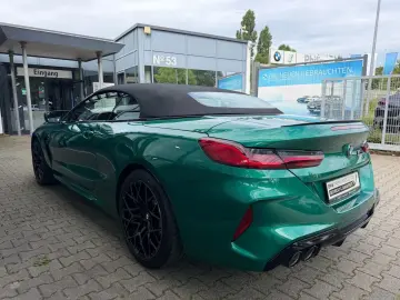 BMW M8 Competition Cabrio xDrive B&W LASER