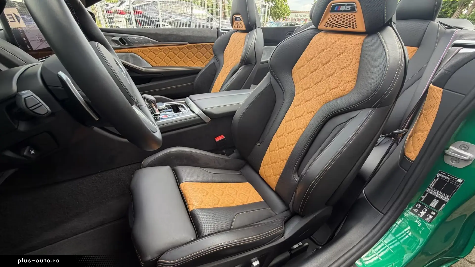 BMW M8 Competition Cabrio xDrive B&W LASER
